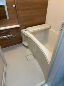 お風呂バスルーム、洗面室、システムキッチン　マンションリフォーム