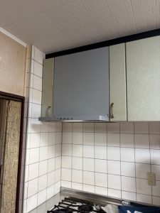 キッチン　レンジフード及びガスコンロ取替工事